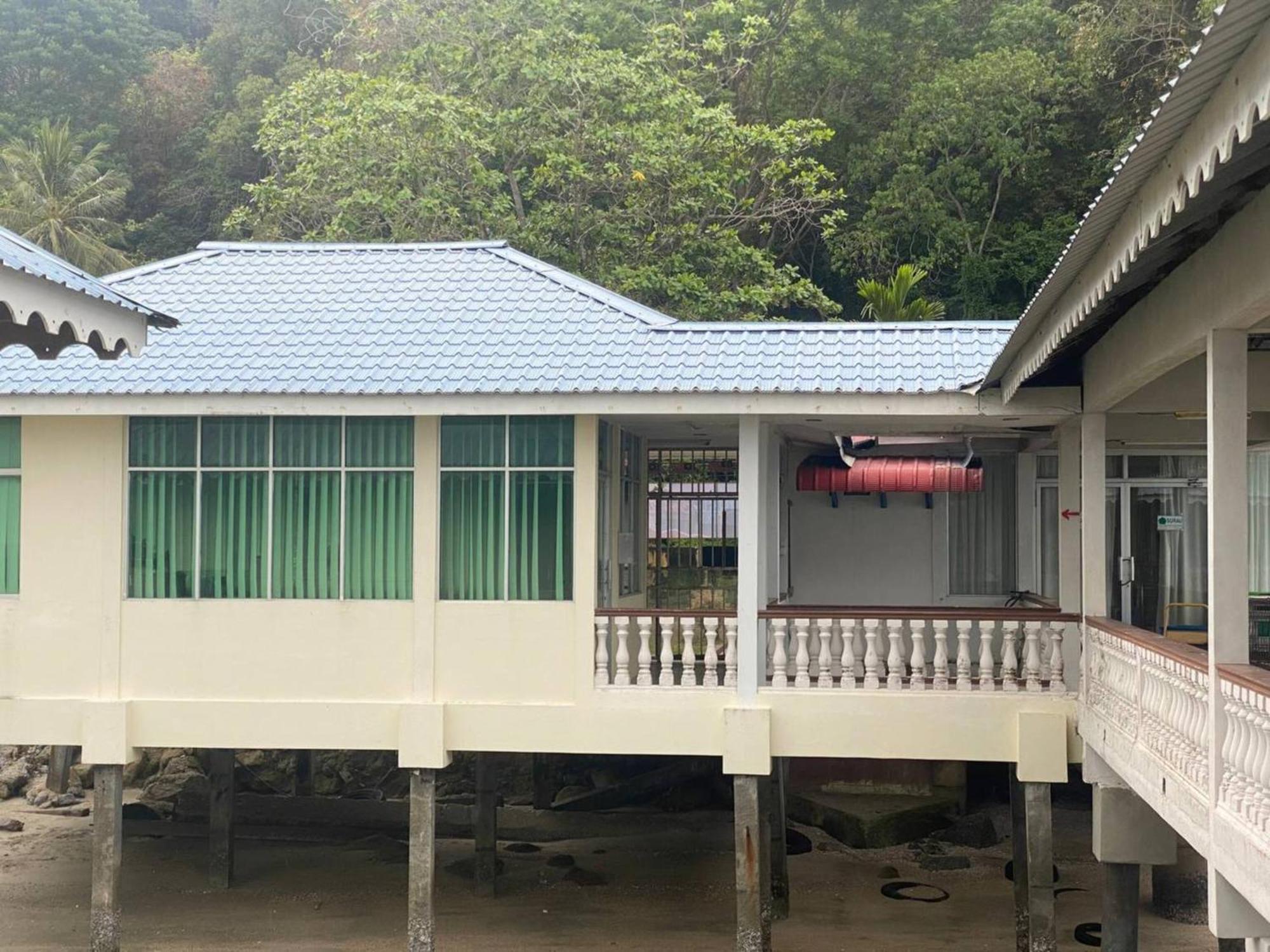 Capital O 91118 Chalet Seri Idaman Bayan Lepas Exterior photo