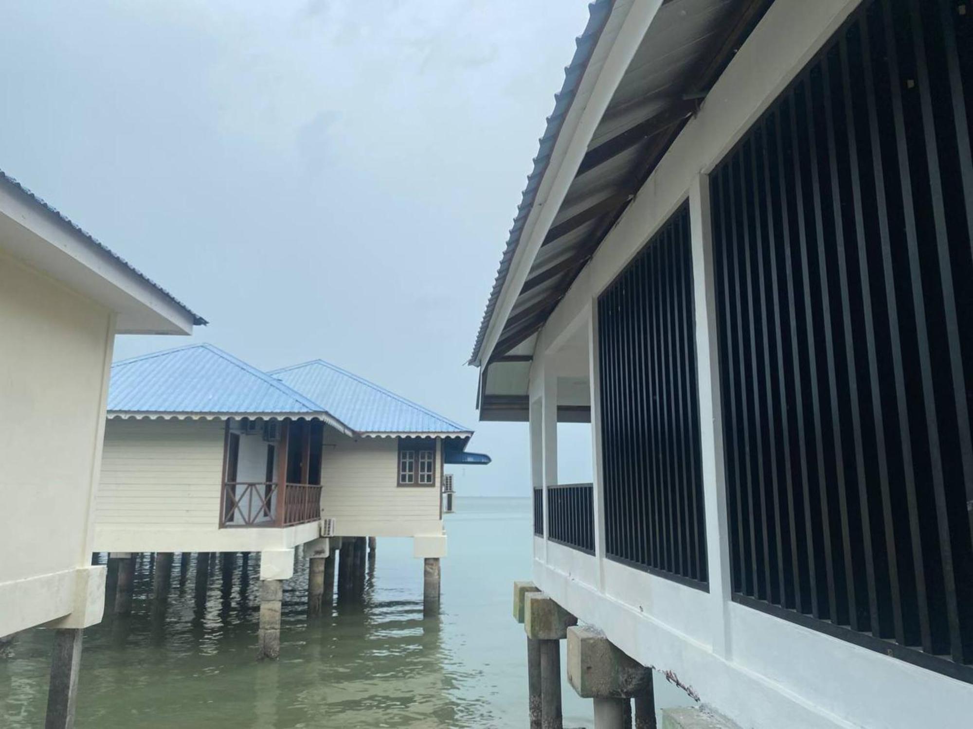 Capital O 91118 Chalet Seri Idaman Bayan Lepas Exterior photo