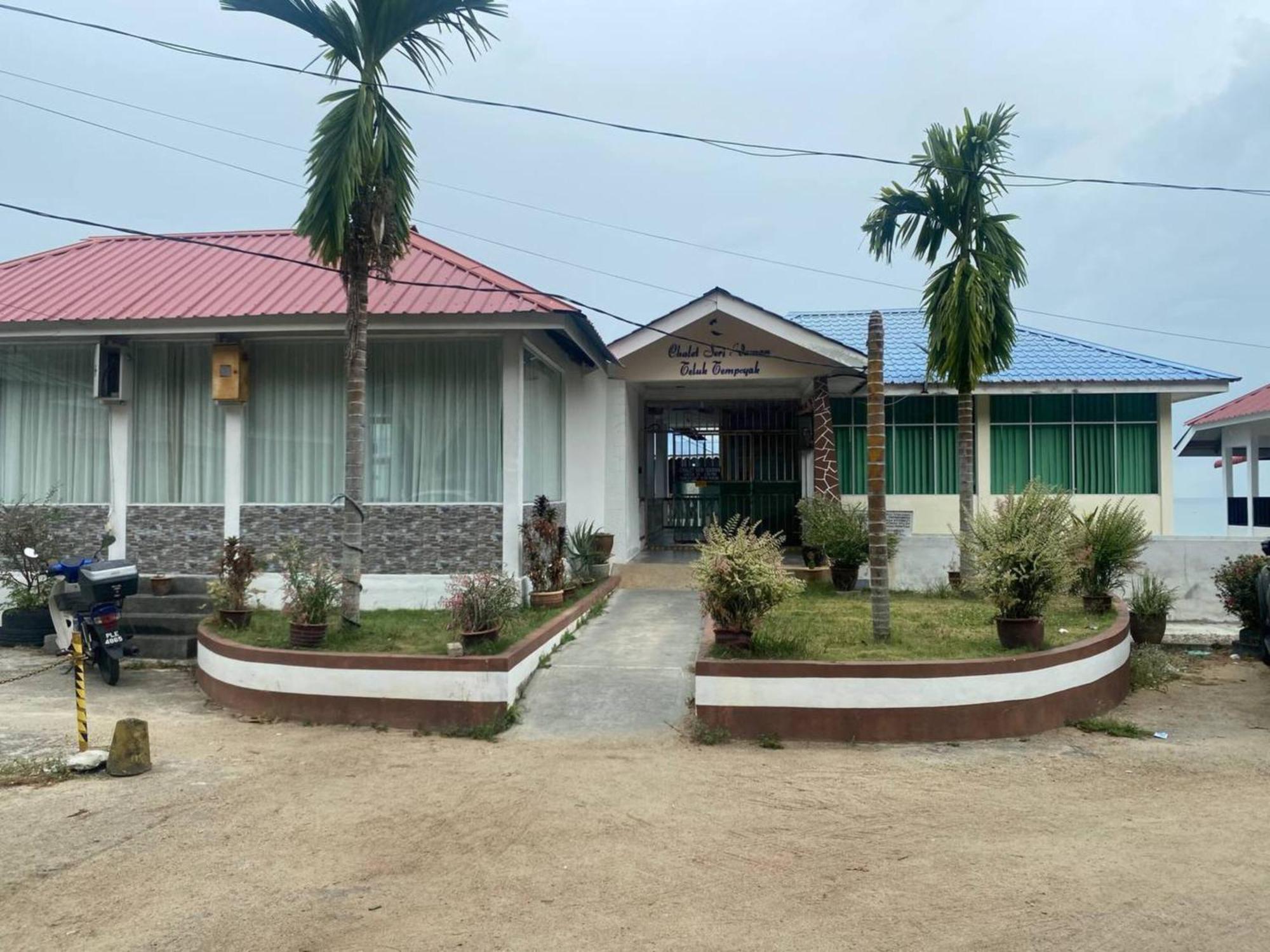 Capital O 91118 Chalet Seri Idaman Bayan Lepas Exterior photo