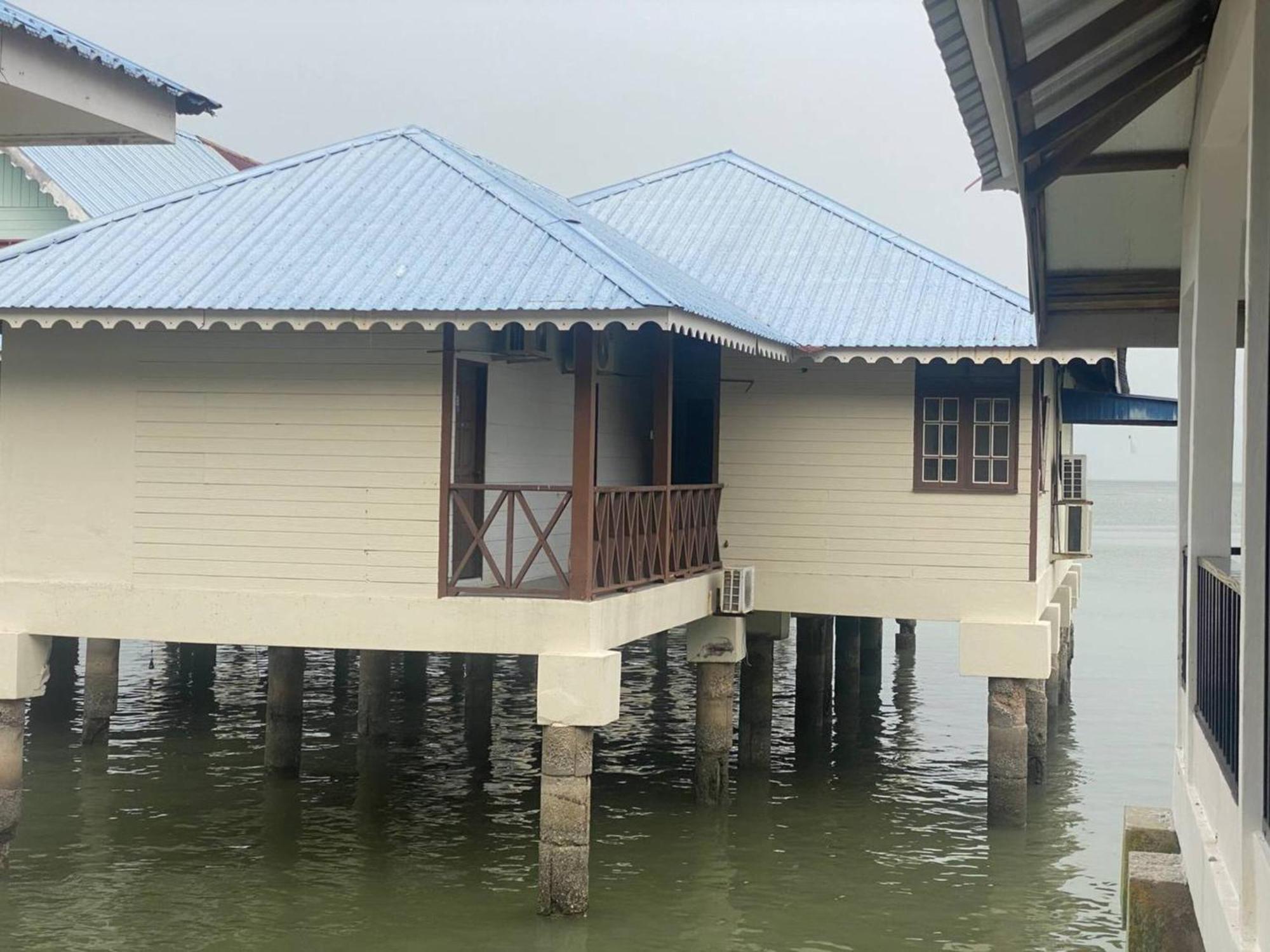Capital O 91118 Chalet Seri Idaman Bayan Lepas Exterior photo